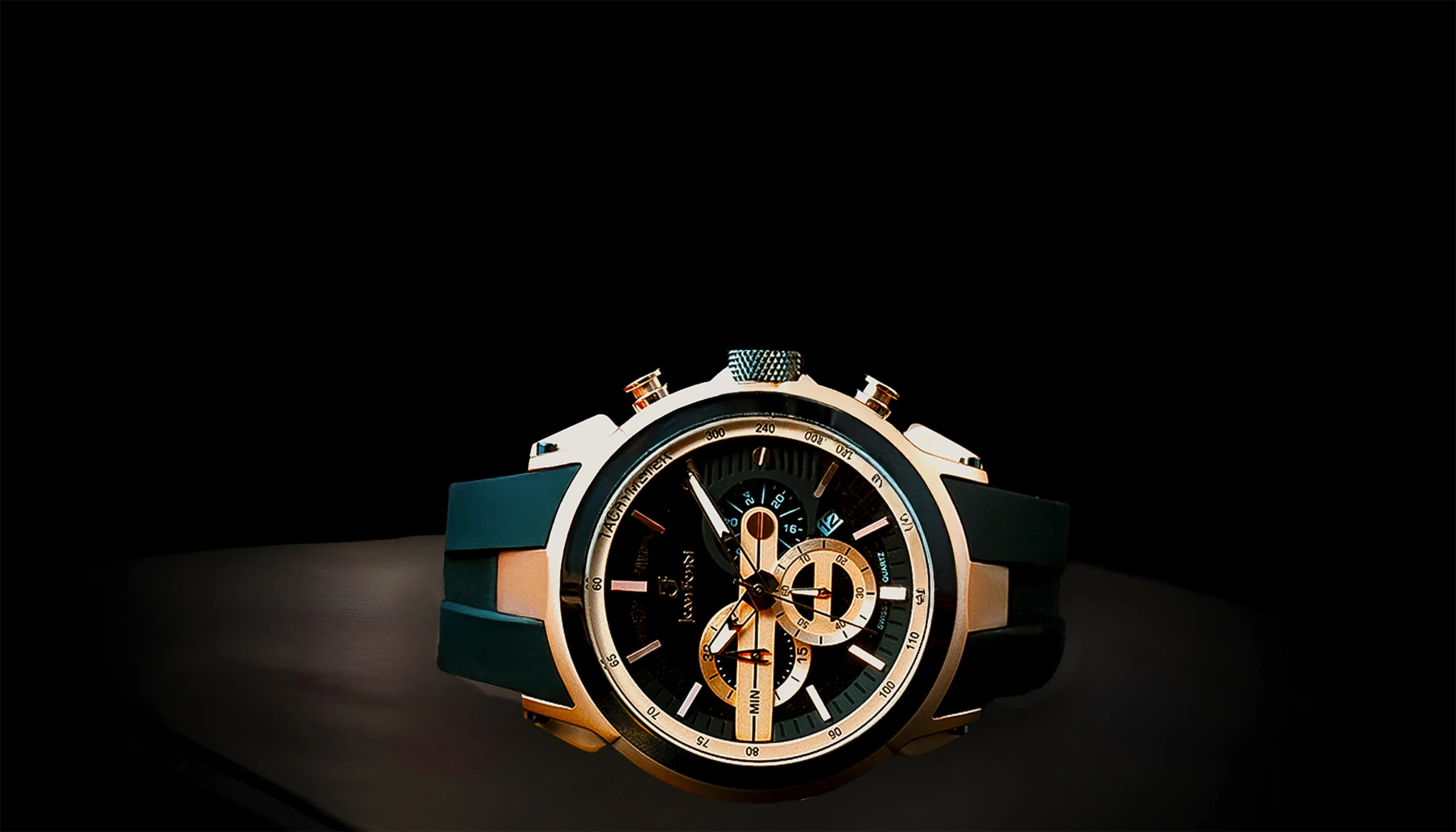 hero_watch_02 last f@3x